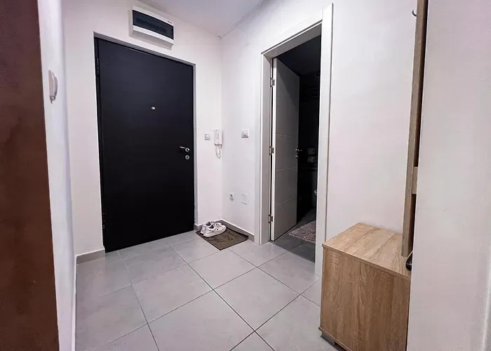 Royal 3 * دوبوي